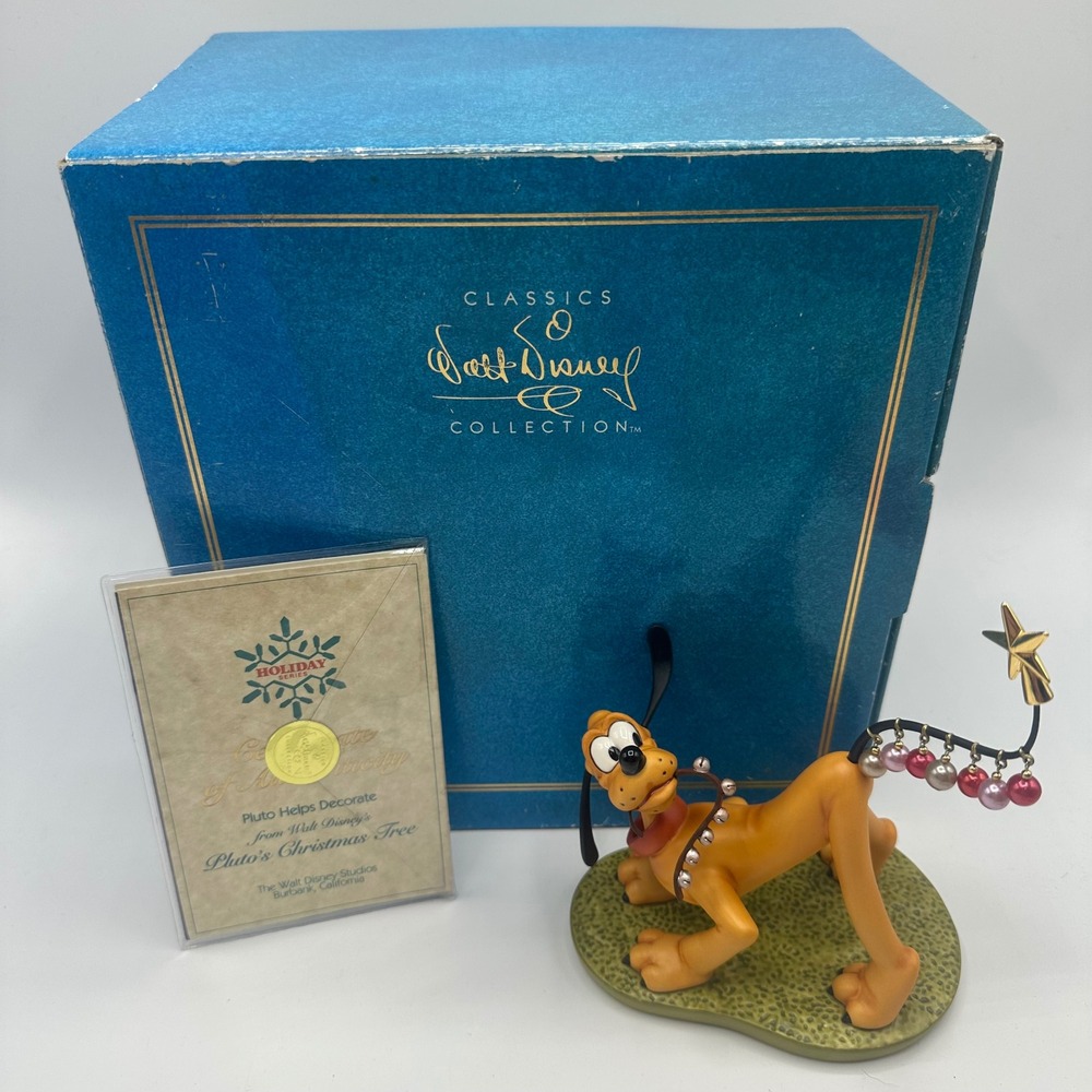 Pluto Helps Decorate the Christmas Tree WDCC Walt Disney Figurine w Box & COA